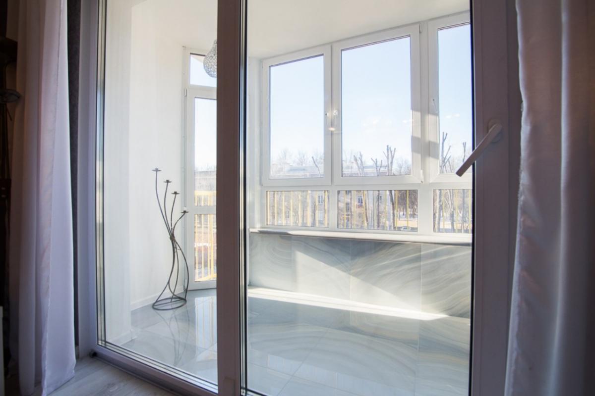 Продам 4-комнатную квартиру в Минске в Центральном р-не, Нововиленская ул., 7Б