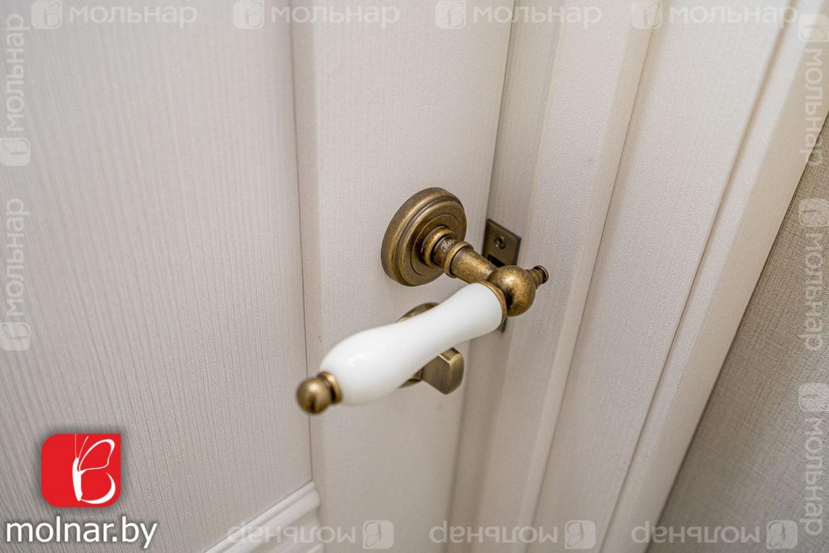 Продам 4-комнатную квартиру в Минске в Октябрьском р-не, Минск-Мир, Николы Теслы ул., 24