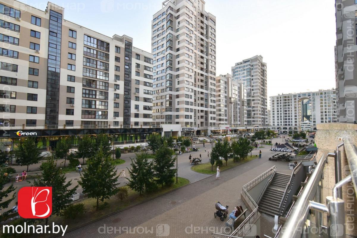 Продам 4-комнатную квартиру в Минске в Первомайском р-не, Туровского ул., 4