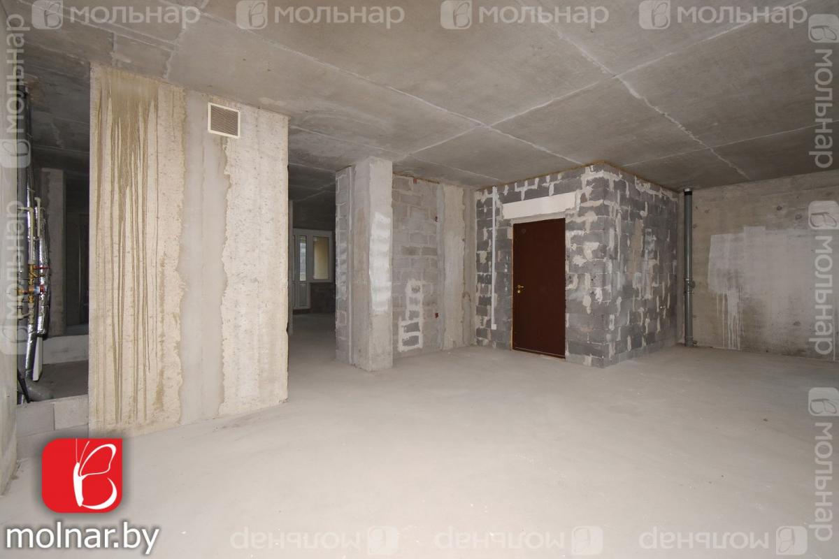 Продам 4-комнатную квартиру в Минске в Первомайском р-не, Туровского ул., 4