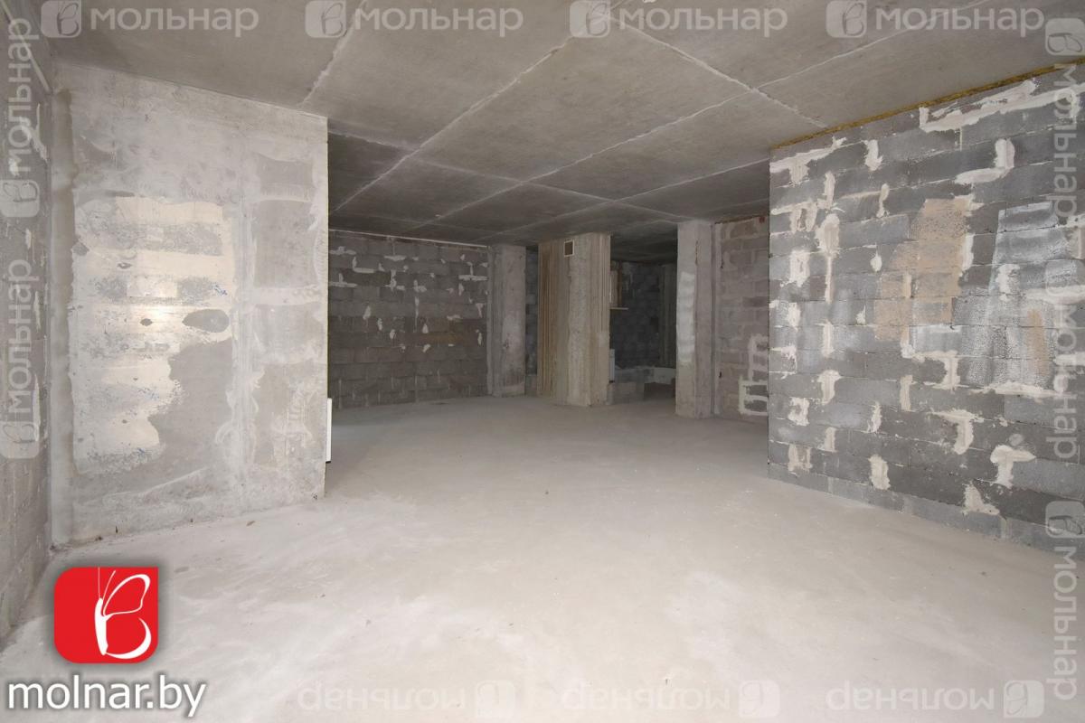 Продам 4-комнатную квартиру в Минске в Первомайском р-не, Туровского ул., 4