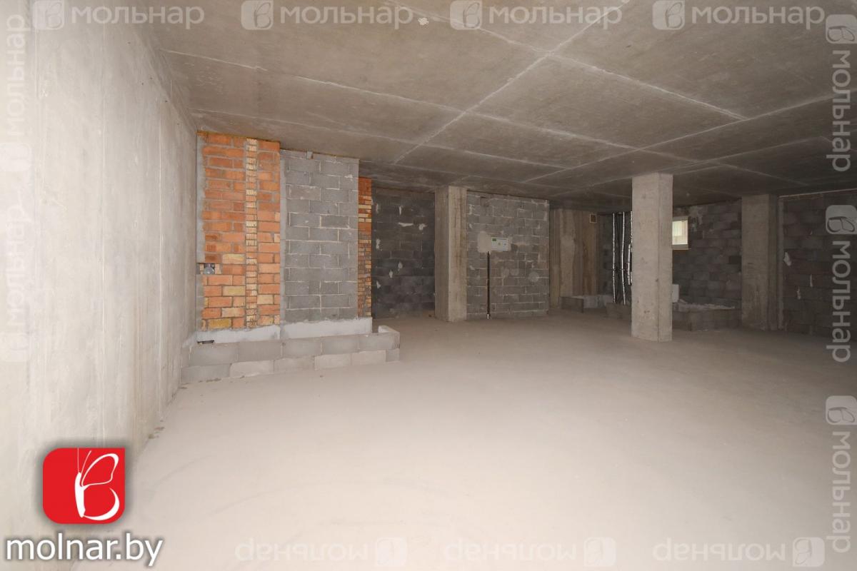 Продам 4-комнатную квартиру в Минске в Первомайском р-не, Туровского ул., 4