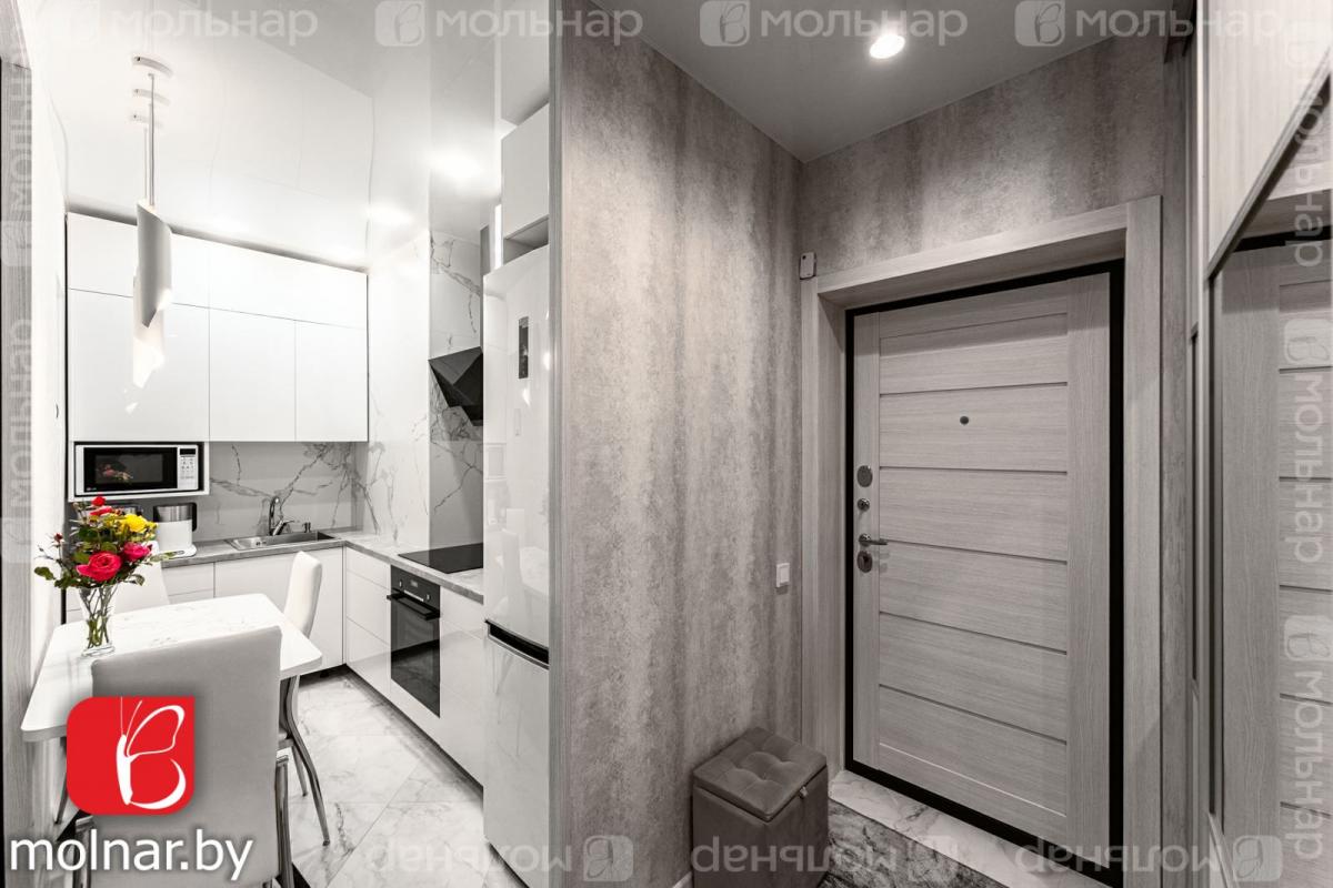 Продам 2-комнатную квартиру в Минске в Октябрьском р-не, Минск-Мир, Белградская ул., 5