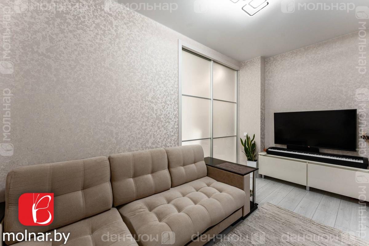 Продам 2-комнатную квартиру в Минске в Октябрьском р-не, Минск-Мир, Белградская ул., 5