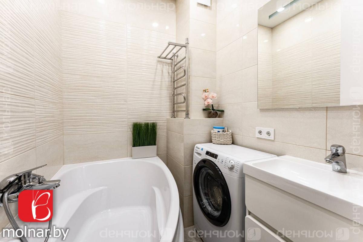 Продам 2-комнатную квартиру в Минске в Октябрьском р-не, Минск-Мир, Белградская ул., 5