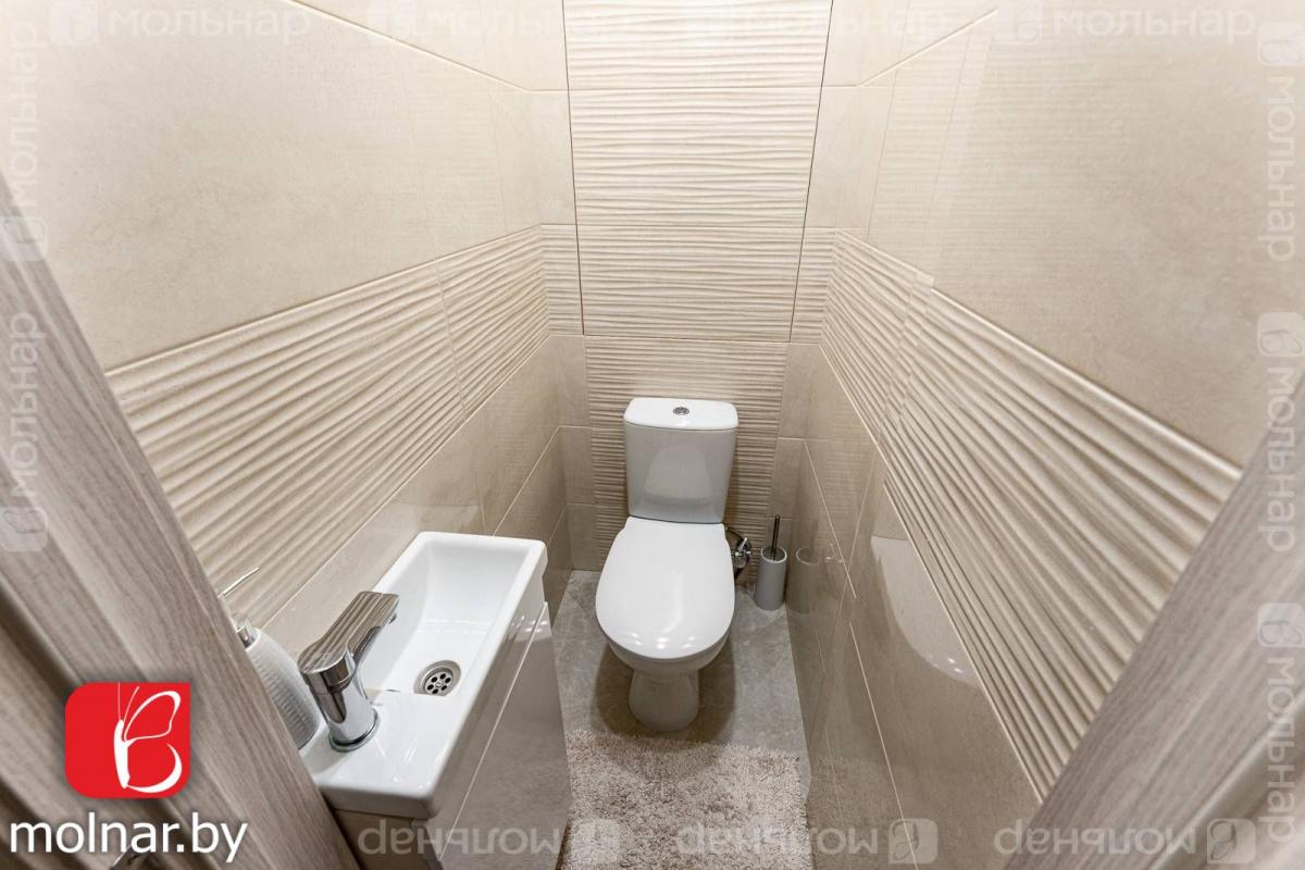 Продам 2-комнатную квартиру в Минске в Октябрьском р-не, Минск-Мир, Белградская ул., 5