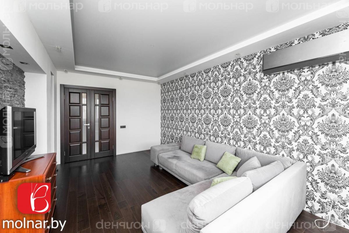 Продам 2-комнатную квартиру в Минске в Фрунзенском р-не, Каменная горка, Каменногорская ул., 32