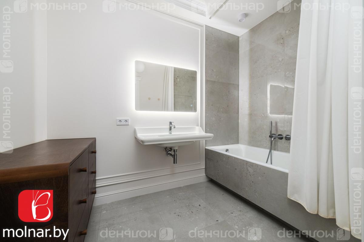 Продам 3-комнатную квартиру в Минске в Центральном р-не, Заславская, Победителей проспект, 115