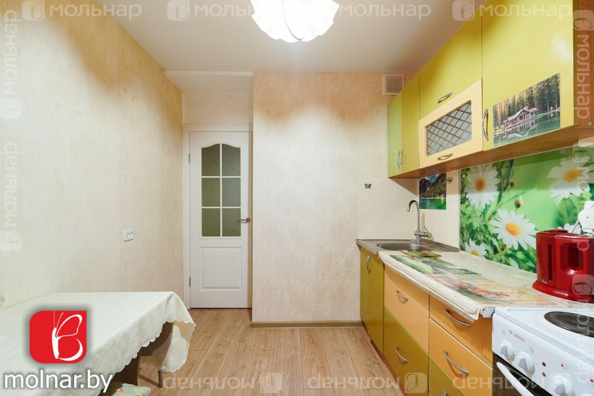 Продам 1-комнатную квартиру в Минске в Московском р-не, Юго-Запад, газеты Звязда проспект, 17