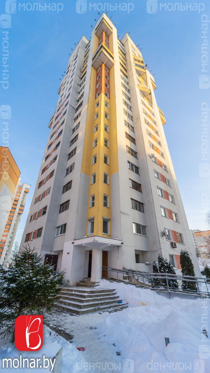 Продам 2-комнатную квартиру в Минске в Центральном р-не, 6/4