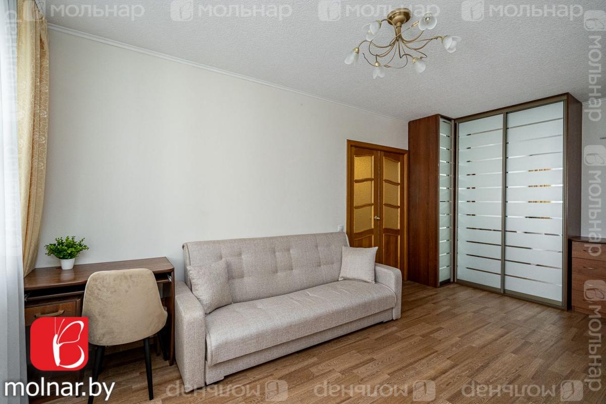 Продам 2-комнатную квартиру в Минске в Октябрьском р-не, Курасовщина, Ландера ул., 32