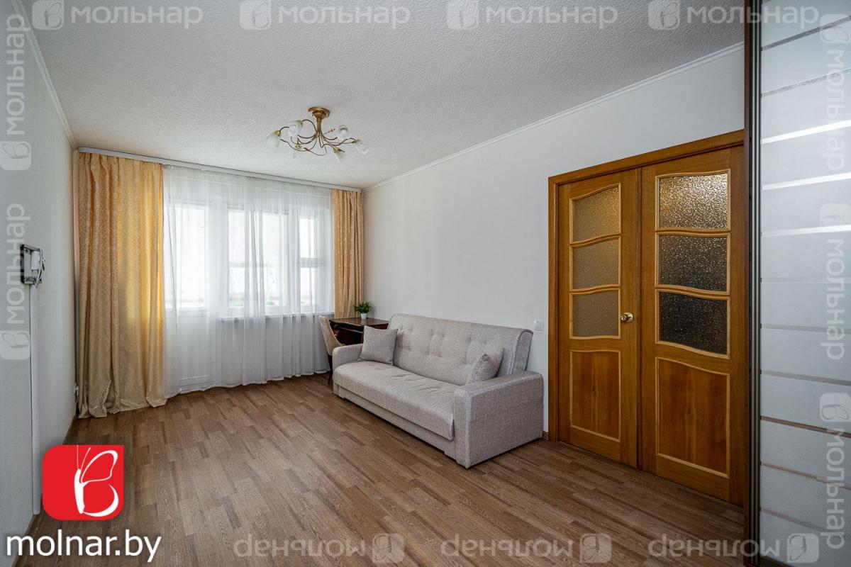 Продам 2-комнатную квартиру в Минске в Октябрьском р-не, Курасовщина, Ландера ул., 32