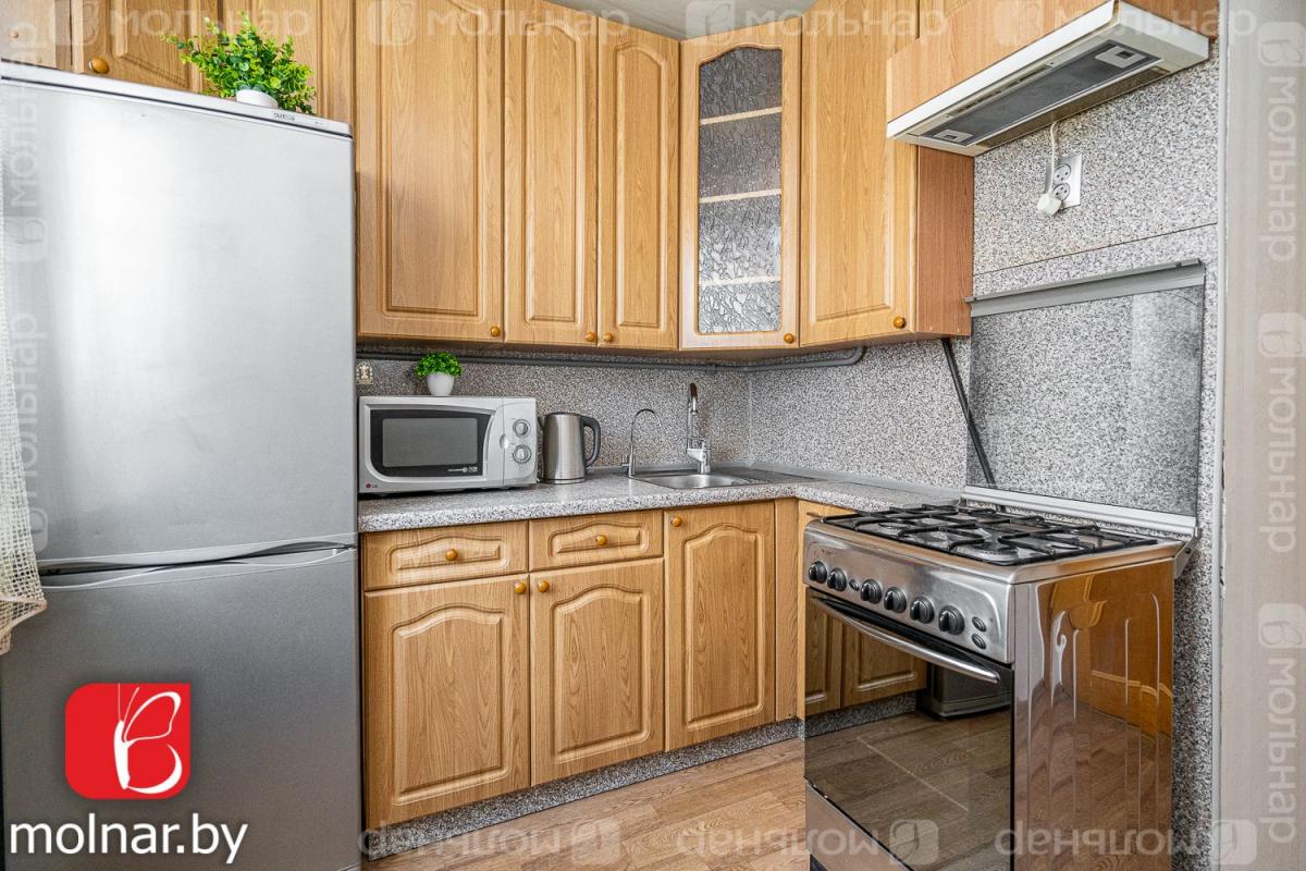 Продам 2-комнатную квартиру в Минске в Октябрьском р-не, Курасовщина, Ландера ул., 32