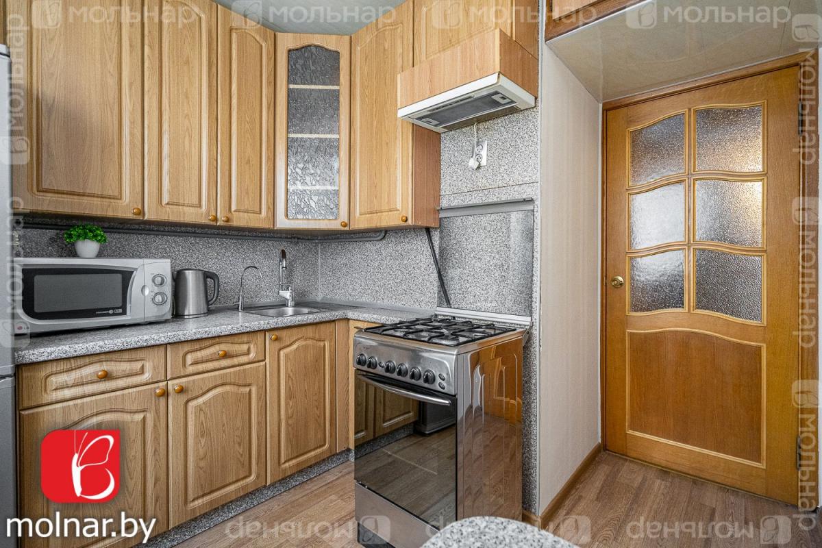 Продам 2-комнатную квартиру в Минске в Октябрьском р-не, Курасовщина, Ландера ул., 32