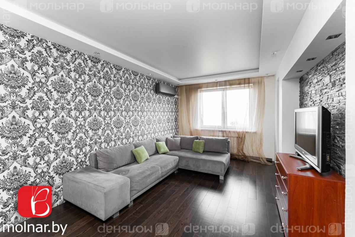 Продам 2-комнатную квартиру в Минске в Фрунзенском р-не, Каменная горка, Каменногорская ул., 32