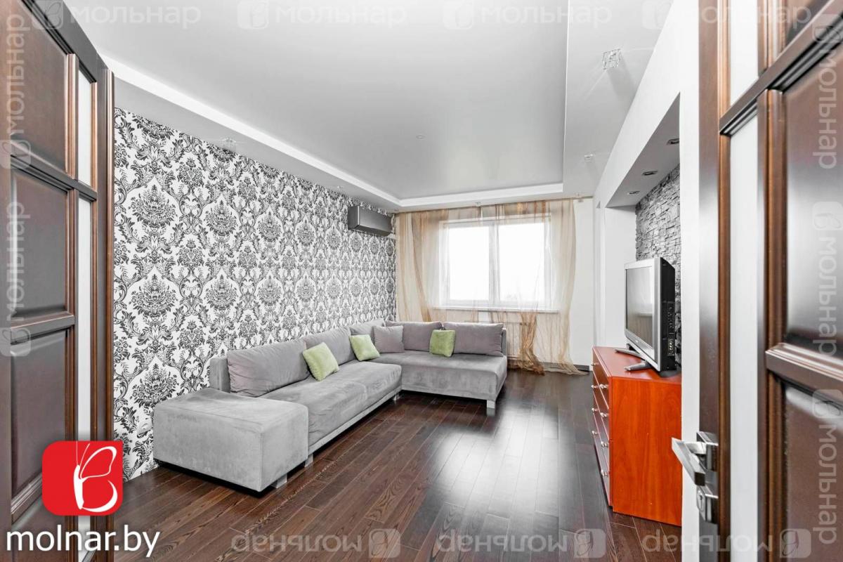 Продам 2-комнатную квартиру в Минске в Фрунзенском р-не, Каменная горка, Каменногорская ул., 32