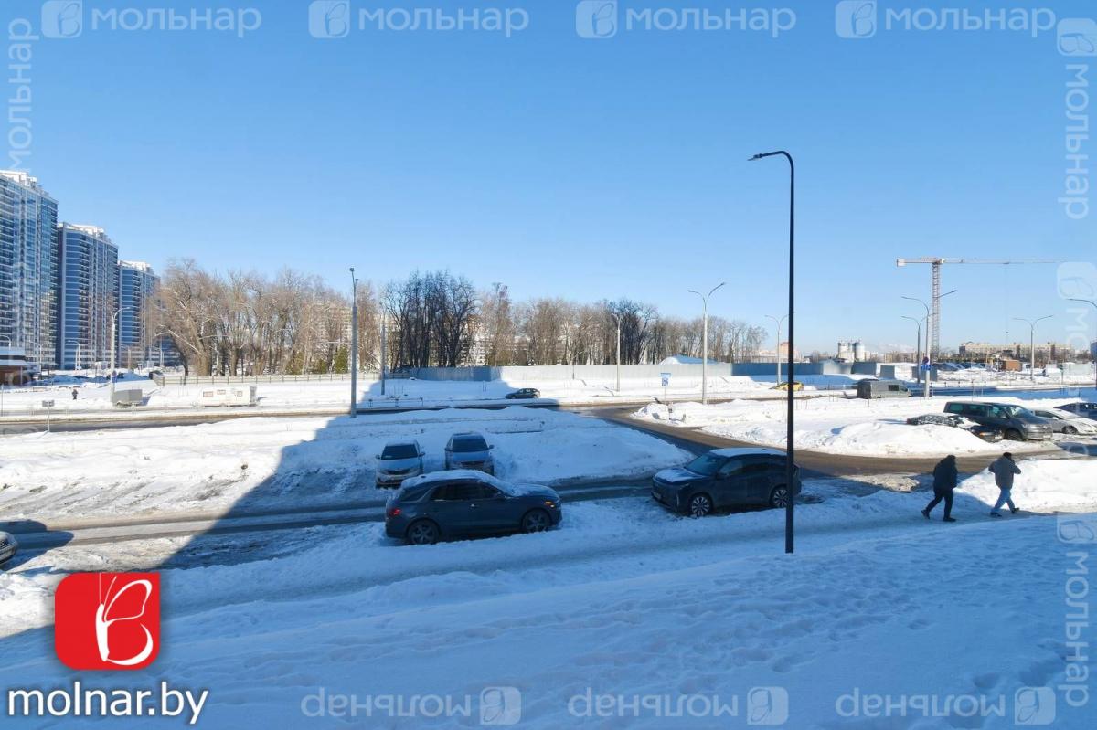 Продам 3-комнатную квартиру в Минске в Октябрьском р-не, Минск-Мир, Николы Теслы ул., 24