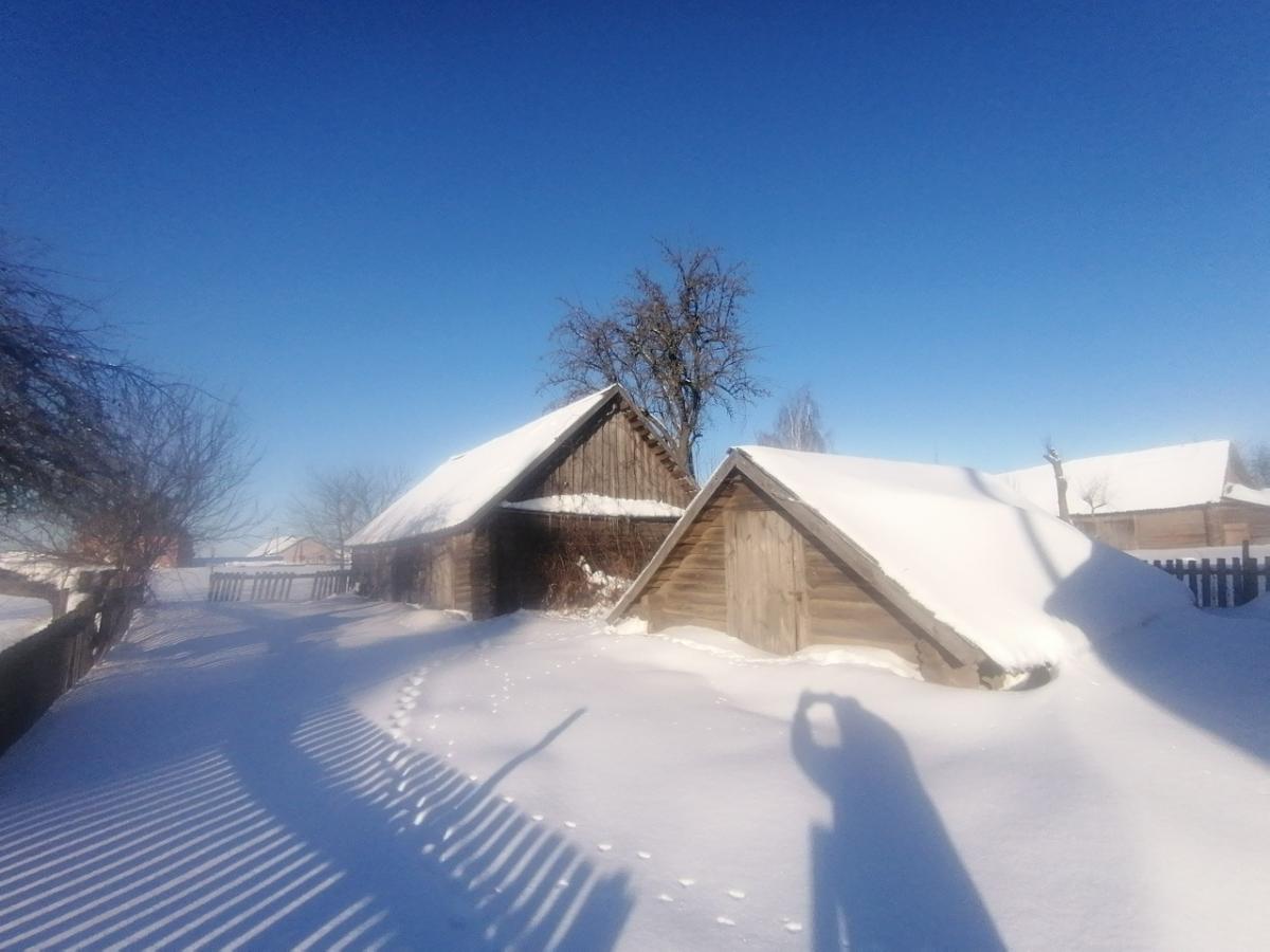 Продам дом в Столбцовском районе в Скоморошках
