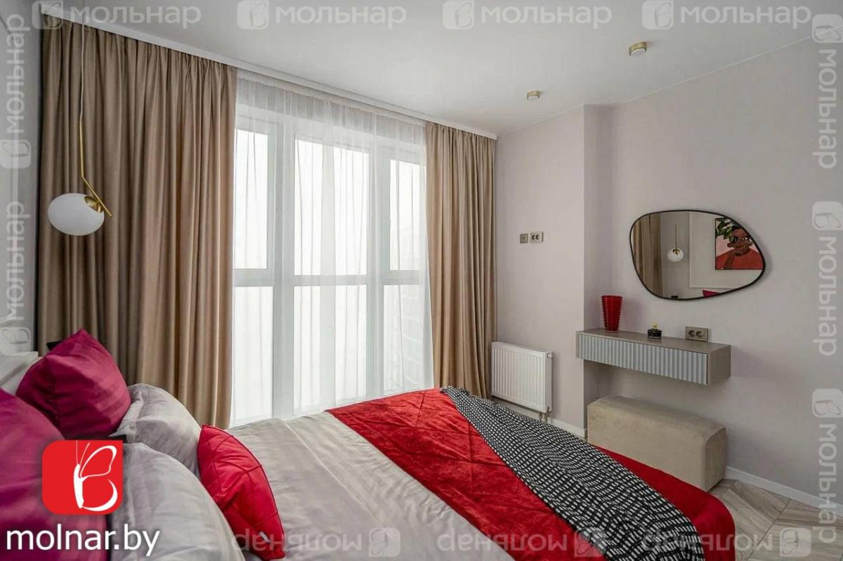 Продам 4-комнатную квартиру в Минске в Октябрьском р-не, 14