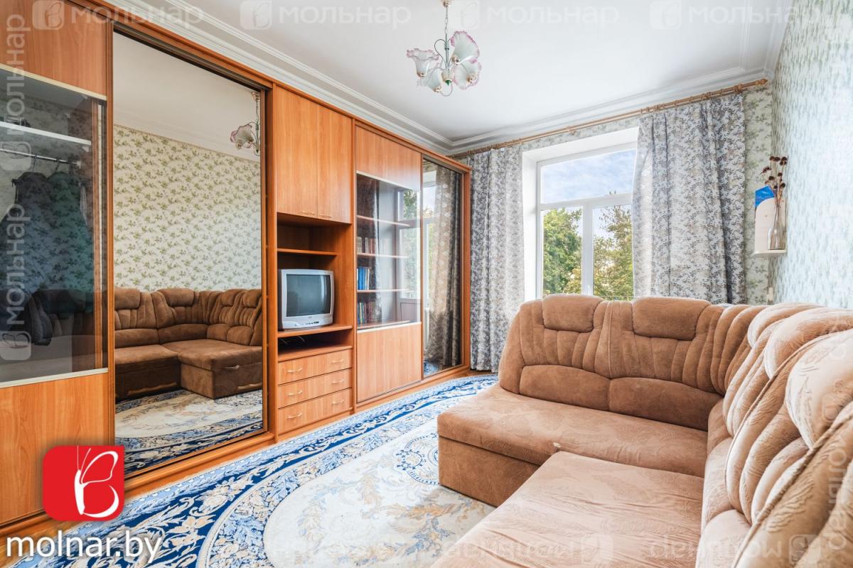 Продам 4-комнатную квартиру в Минске в Советском р-не, 46/0