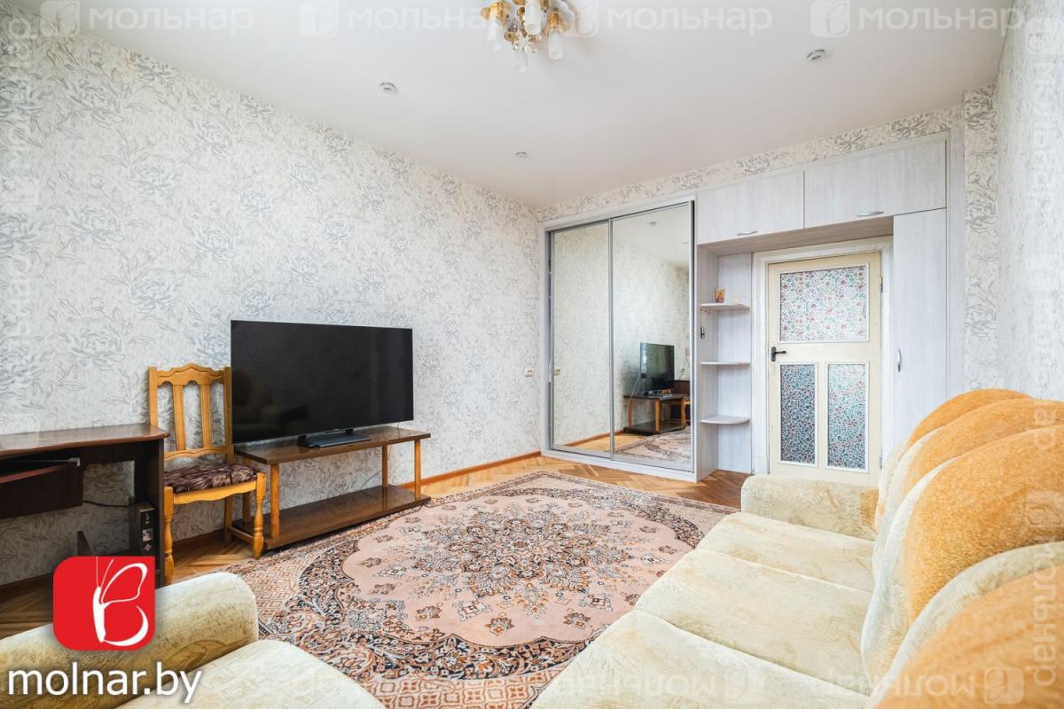 Продам 4-комнатную квартиру в Минске в Советском р-не, 46/0