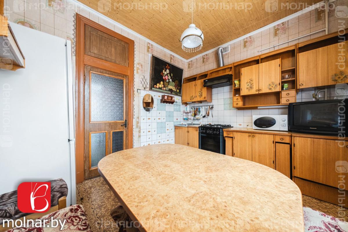 Продам 4-комнатную квартиру в Минске в Советском р-не, 46/0