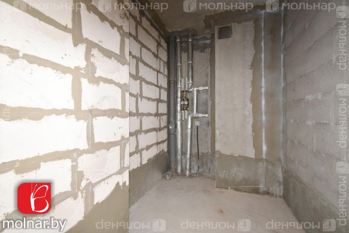 Продам 3-комнатную квартиру в Минске в Октябрьском р-не, 8