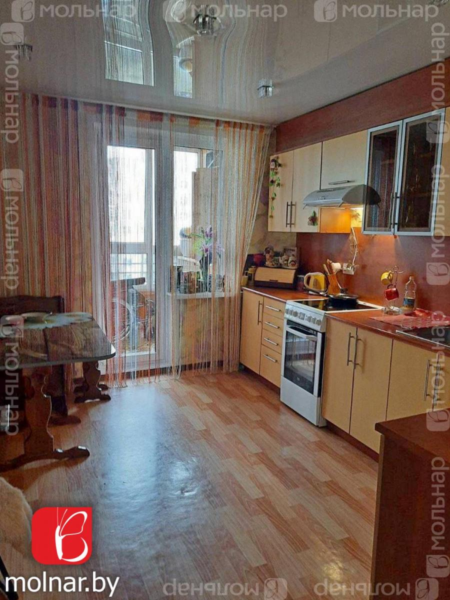 Продам 4-комнатную квартиру в Минске в Фрунзенском р-не, 26