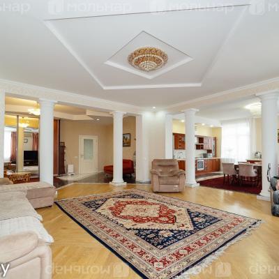 Продам 4-комнатную квартиру  Минск, Никитина ул., 10, Советский р-н