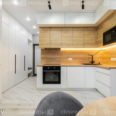 Продам 3-комнатную квартиру Минск, Октябрьский р-н